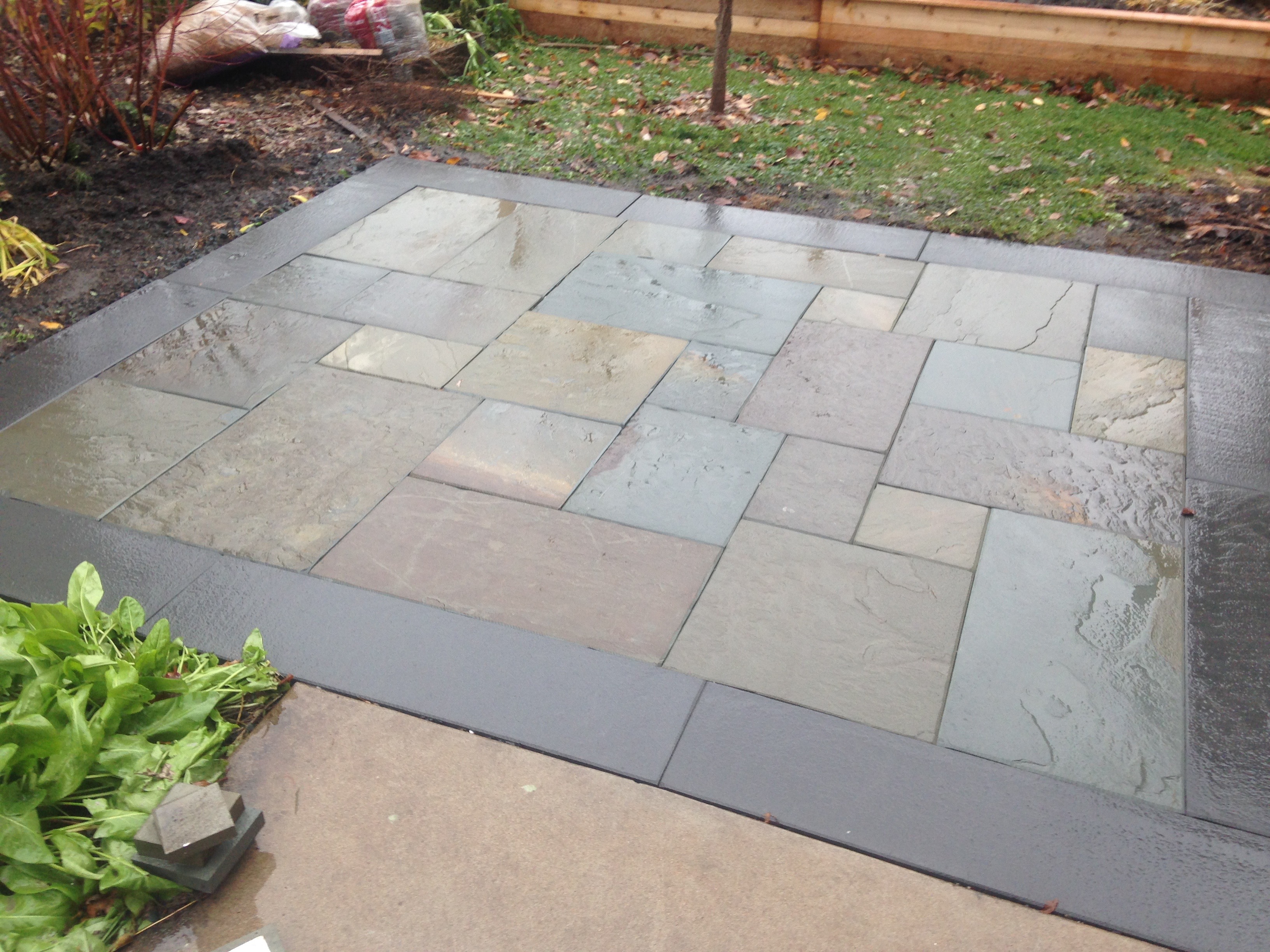 Full Color Bluestone Patio With Thermal Border Jeff Timm Com